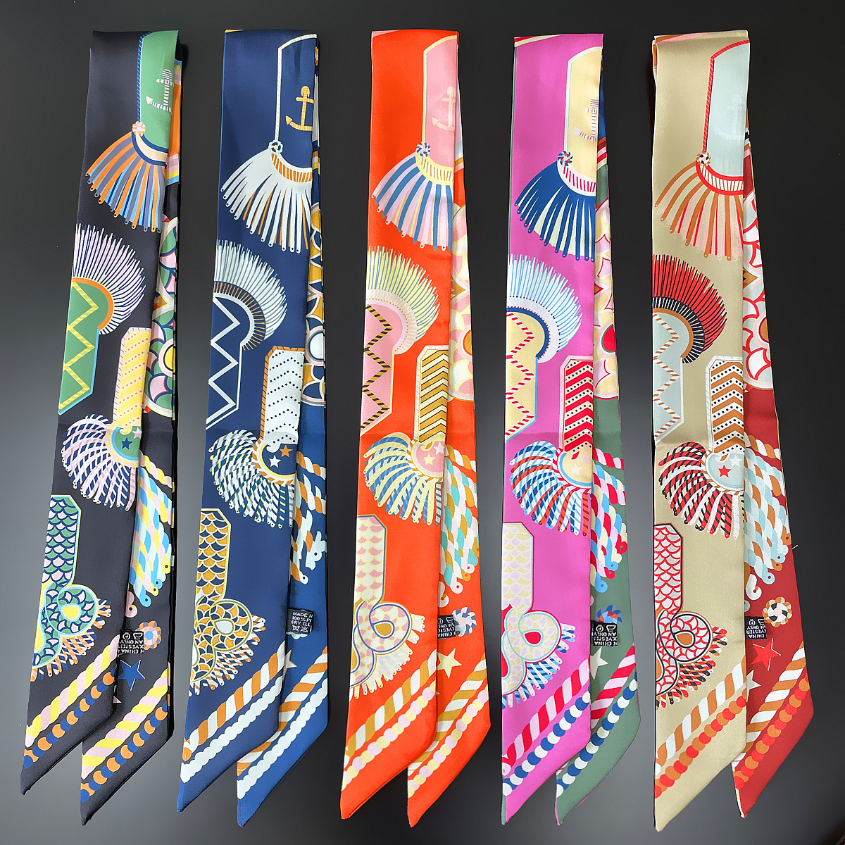 Brand Design Twill 100% Silk S - Face Scarf Mask 评论和价格