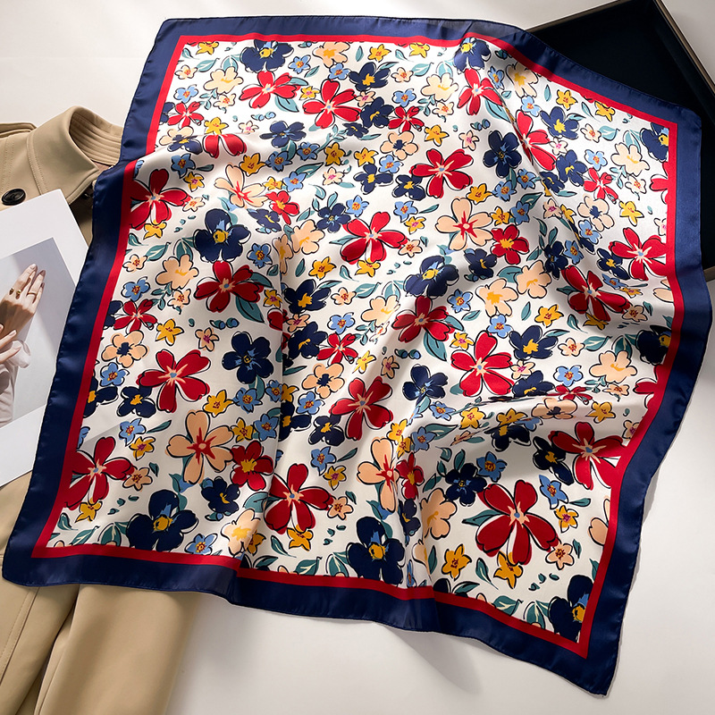 Luxury Square Scarf For Women  - Silk Neck Scarf 评论和价格