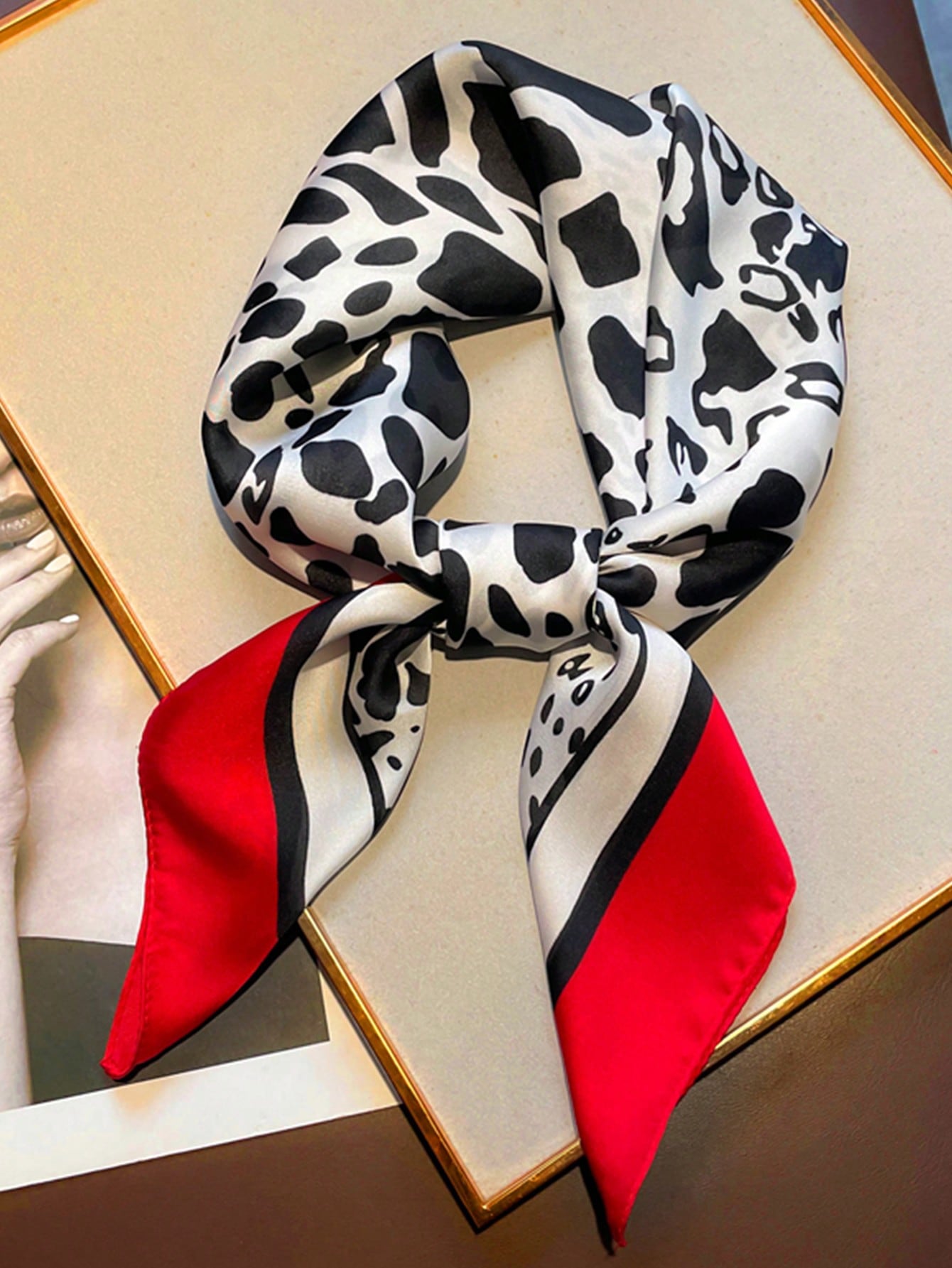 1pc Faux Silk Retro Leopard Pr - Bandana Cotton 评论和价格