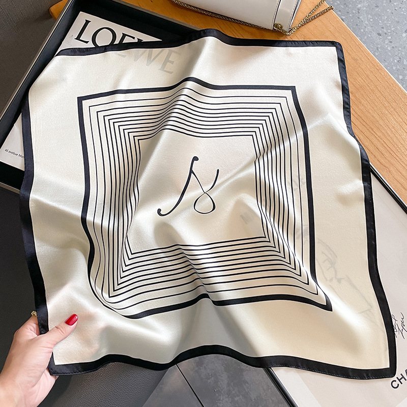 Design Shawl 100% Real Silk Sq - Ascot Neck Scarf 评论和价格