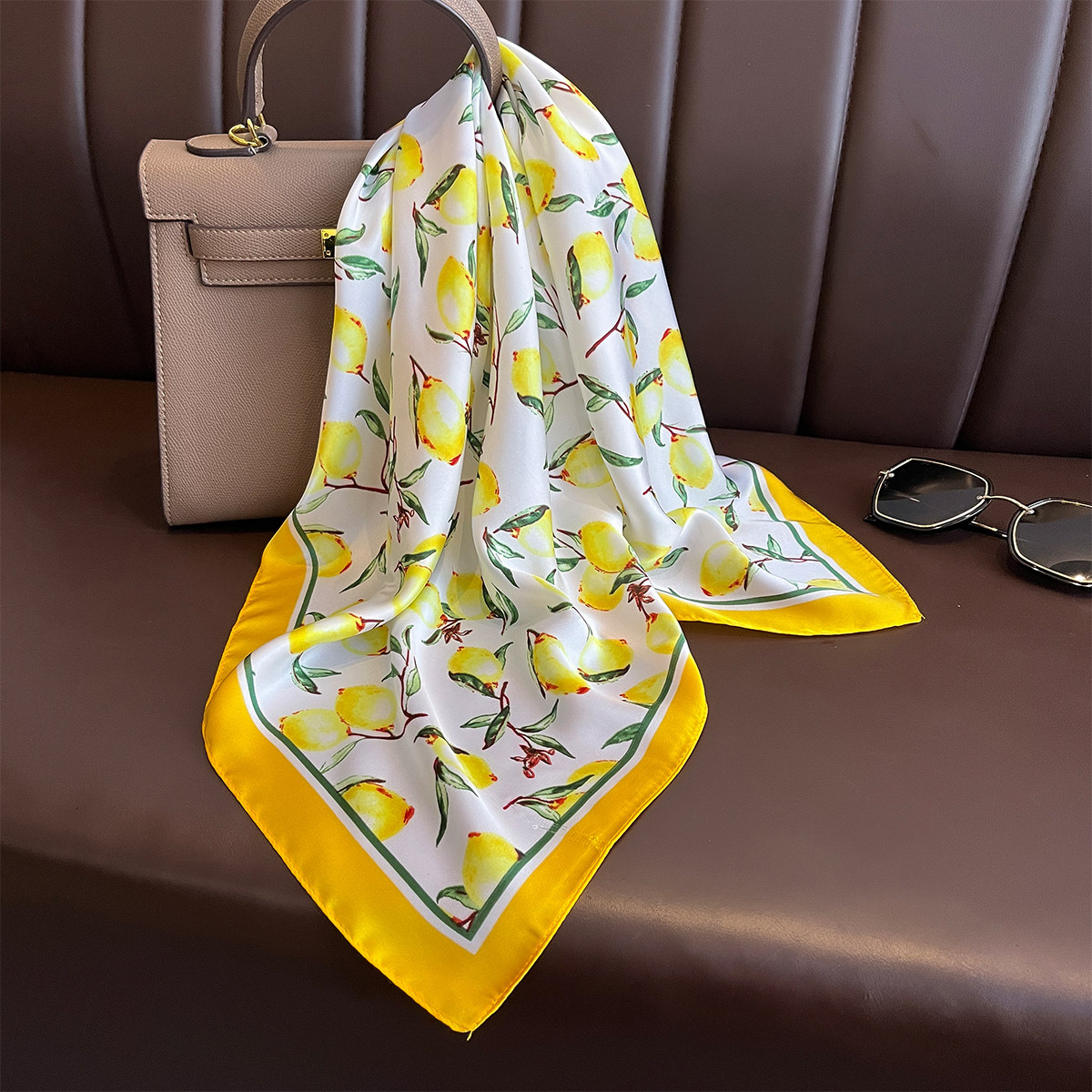 2025 New Yellow Lemon Print Sq - Face Scarf Mask 评论和价格