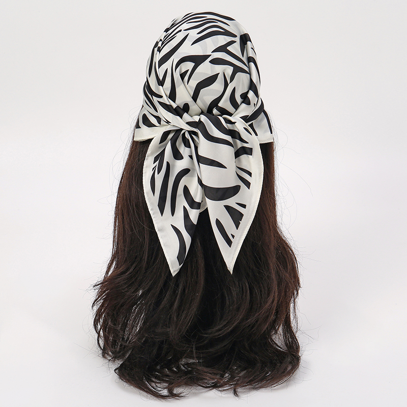 2025 Fashion Zebra Stripes Des - Silk Tie Striped 评论和价格