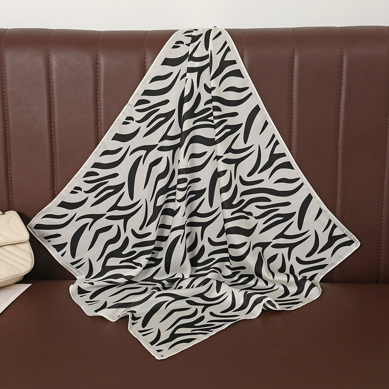 2025 Fashion Zebra Stripes Des - Silk Tie Striped 评论和价格